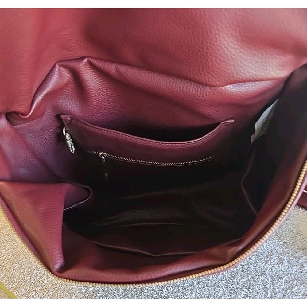 Fawn Design Diaper Bag and Backpack Color: Burgundy Pockets Strap New - Picture 16 of 16
